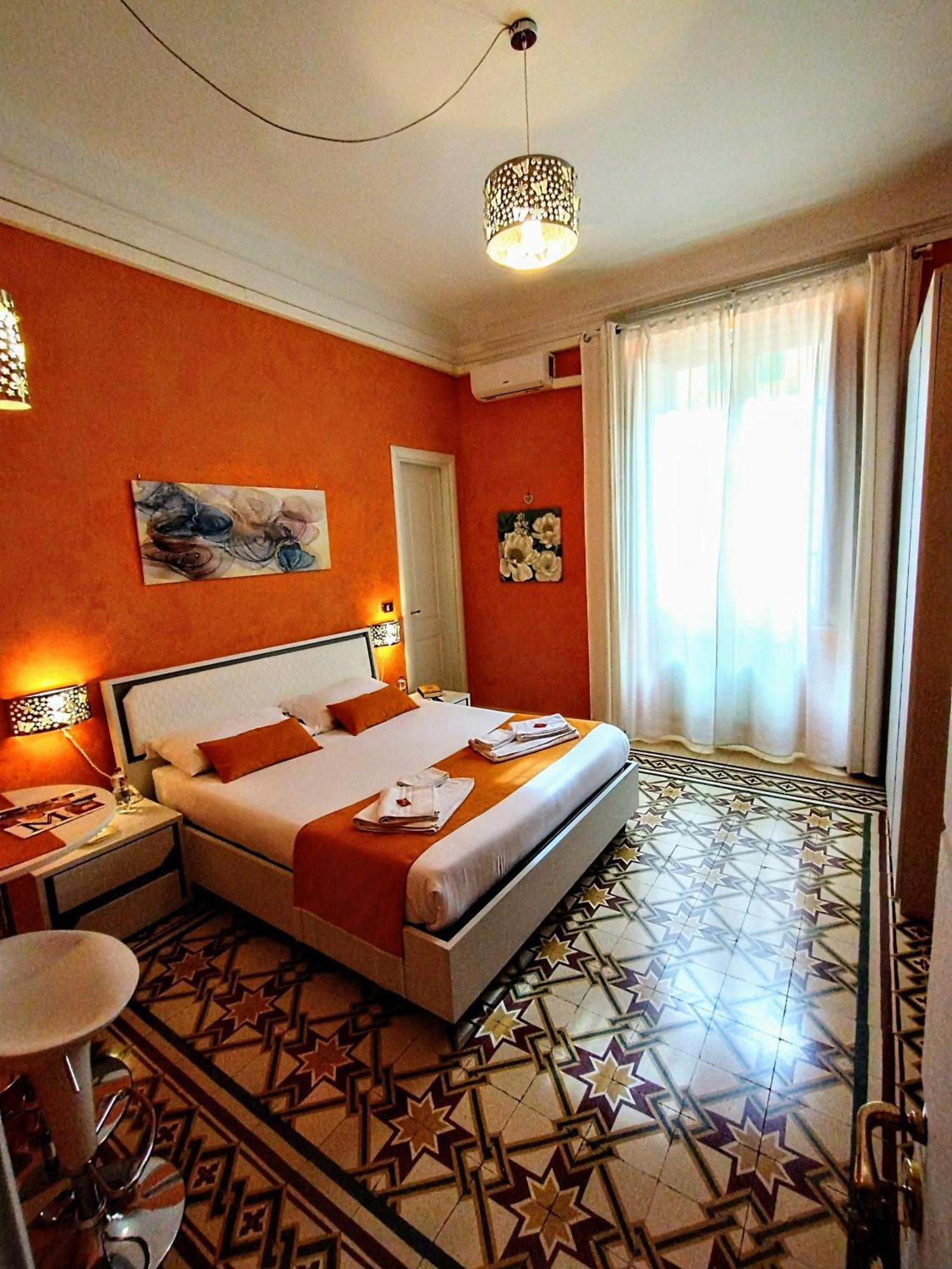 Suleima B&B Messina Centro Dış mekan fotoğraf