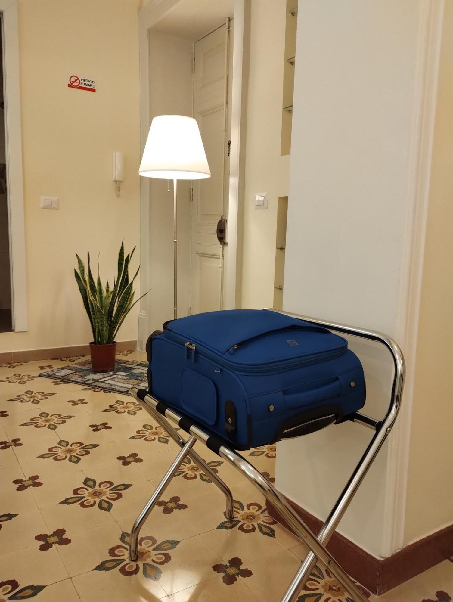 Suleima B&B Messina Centro Dış mekan fotoğraf