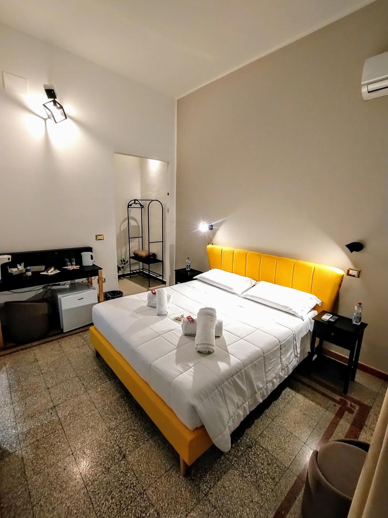 Suleima B&B Messina Centro Dış mekan fotoğraf
